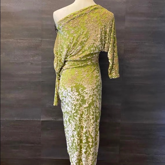 Beautiful vintage style dress Beautiful vintage style dress